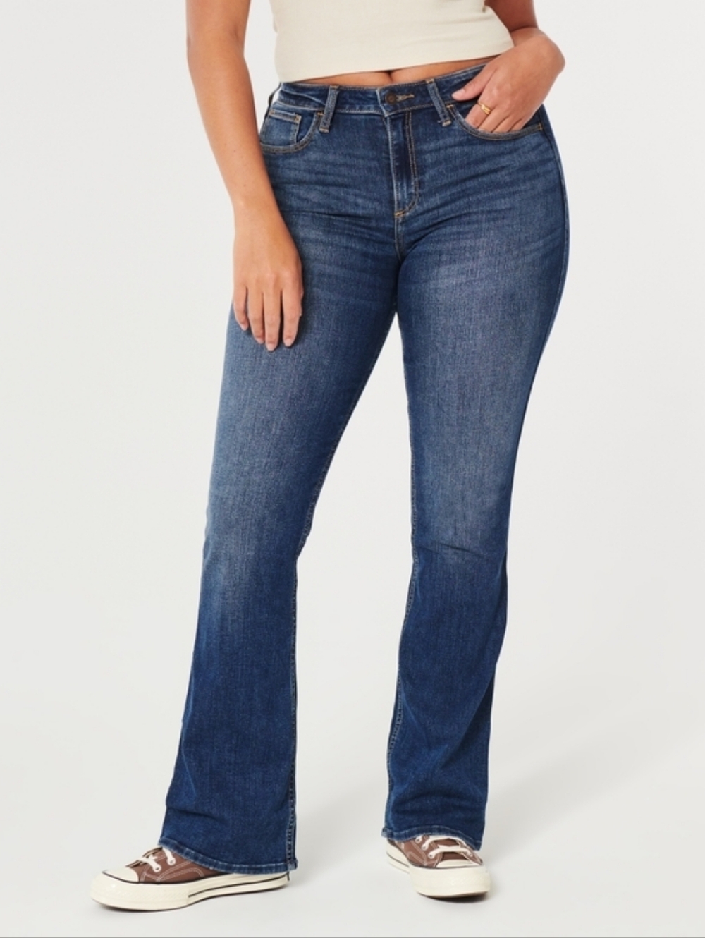Hollister Low-Rise Bootcut Medium Wash Denim Women's Size 29x32